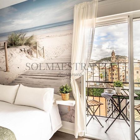 Atarazanas Apartment By Sol Maestranza Malaga Bagian luar foto