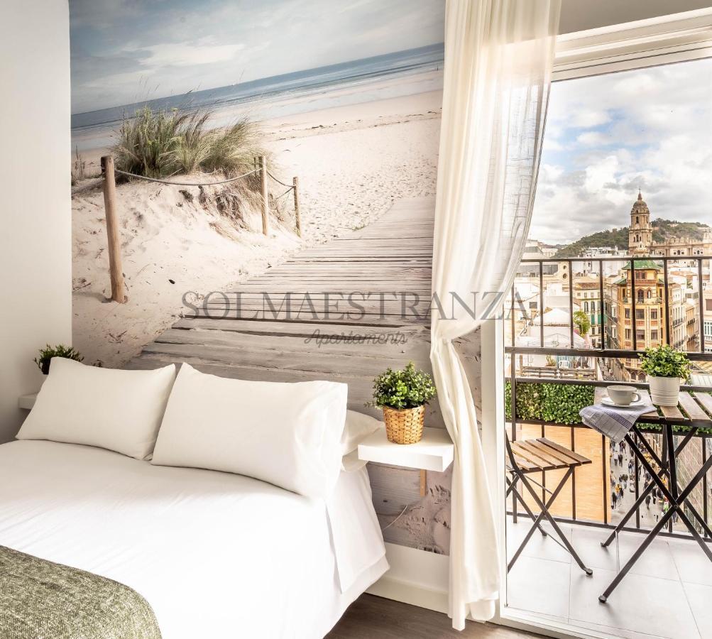 Atarazanas Apartment By Sol Maestranza Malaga Bagian luar foto